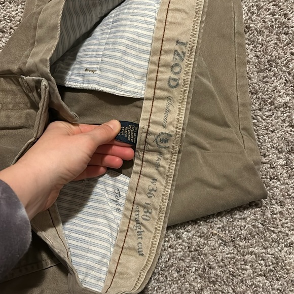 Mens saltwater IZOD chinos - Picture 4 of 4
